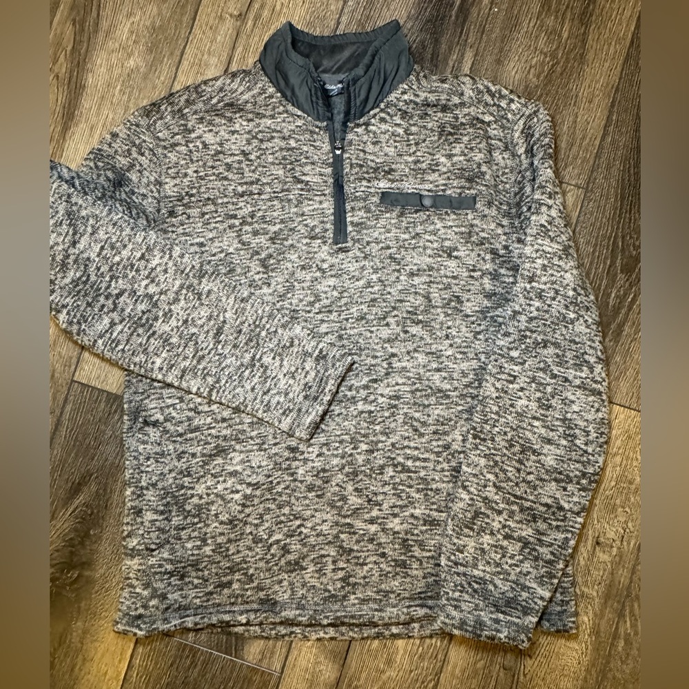 Eddie Bauer men sweater size Medium